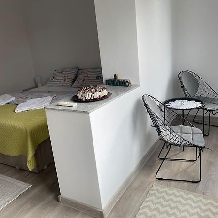 Lady M Apartment Σιγκισοάρα Εξωτερικό φωτογραφία